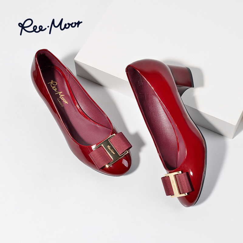 REEMOOR粗跟女鞋红色新款春季尖头单鞋百搭小高跟鞋漆皮鞋子睿慕