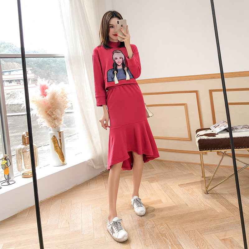 自拍风2019春季新款女装红色印花连衣裙女韩版两件套荷叶边裙7893