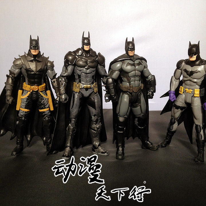 DC 蝙蝠侠大战超人正义联盟阿甘骑士之城超可动人偶玩具模型手办