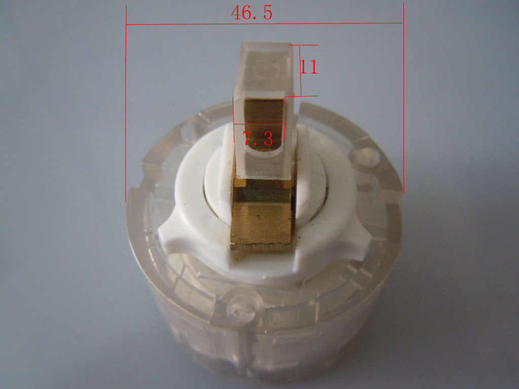 水龙头配件龙头阀芯水龙头陶瓷芯 直径46.5mm 陶瓷芯片