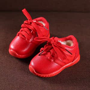 宝宝红鞋子婴儿图片
