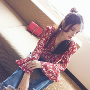 谜秀碎花雪纺衫女长袖2018春装新款女装红色喇叭袖夏装衬衫上衣潮