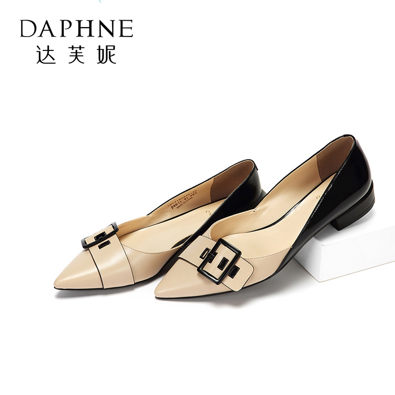 Daphne/达芙妮圆漾女鞋时尚撞色尖头低跟扣饰低跟女单鞋
