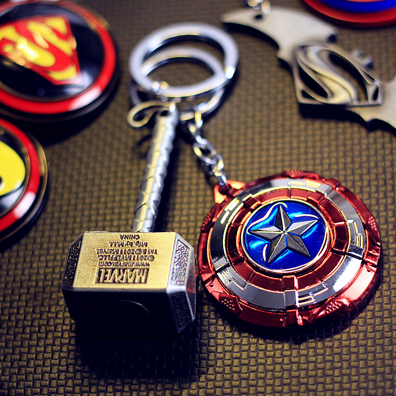 漫威复仇者联盟3汽车钥匙扣链美国队长盾牌钢铁侠金属挂件雷神锤