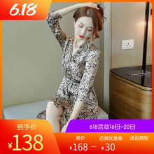 新式女ce2020年ze膝豹纹赫本风(小)众开扣外搭短袖衬衫连衣裙