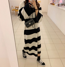 韩国毛du连衣裙秋冬an红洋气显瘦宽松慵懒风长式条纹针织裙女