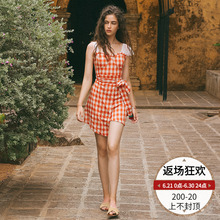 SINkdE THEiyblackpink lisa同式吊带格子度假清新连衣裙短