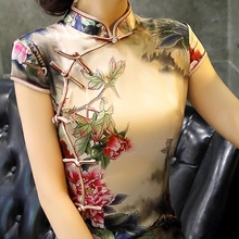 时装改la款旗袍高端hg蚕丝复古中式走秀年轻式少女长裙中国风