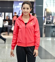 春秋季ni闲运动连帽71套中年妈妈女式单件上衣工作服广场服装
