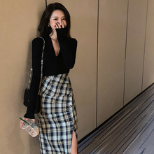 左边女nz性感V领T9820秋冬新式长袖打底衫修身内搭心机上衣女