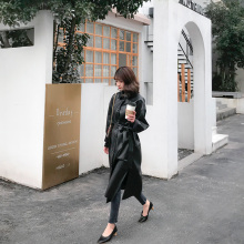 皮衣女oe长式202hq新式韩款女士收腰pu风衣waitmore港风外套潮