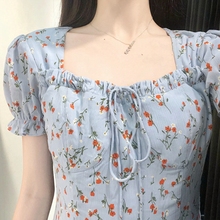 202pu夏季外出哺hi衣裙产后时尚显瘦修身碎花喂奶衣哺乳装长裙