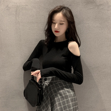 露肩trw女长袖春秋hq搭性感漏肩上衣女设计感(小)众心机打底衫