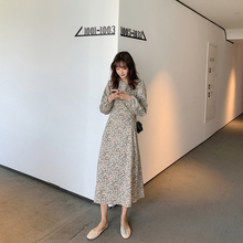 长袖碎tc2020春xq韩款复古收腰显瘦圆领灯笼袖长式裙子