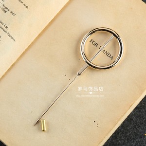 衣服针扣西装图片