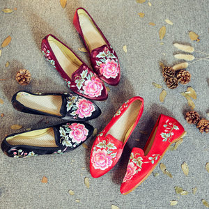 【老北京布鞋女坡跟尖头老北京价格】最新老北