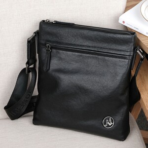 卓梵 阿玛尼男士单肩包斜挎包小 span class=h>挂包 /span>竖商务休闲