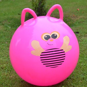 卡通双耳手柄球跳跃玩具 跳跳球 健身弹力羊角球幼儿园球类45cm