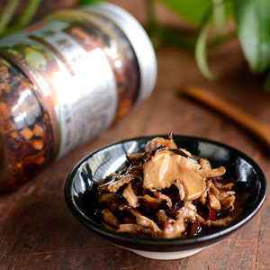 野生油牛肝菌图片