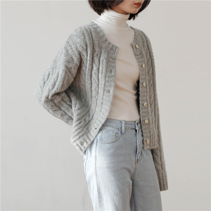韩版小个子粗棒针麻花粗线毛衣外套女加厚短款针织羊毛小开衫秋冬