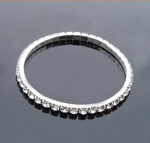 单排钻手镯图片