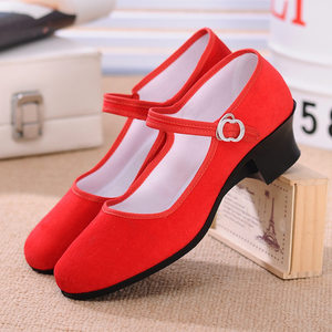 红布鞋女老北京图片