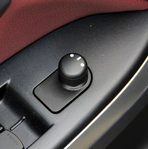 电动后视镜开关图片