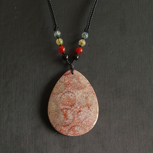 珊瑚石吊坠菊花石图片