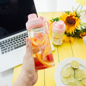 韩版透明水杯图片