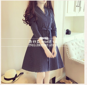 2018春装新款大码女装宽松显瘦立领衬衫百搭