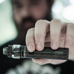 2018新款正品x2杆子100w蒸汽烟大烟雾戒烟神器男女电子烟套装iqos