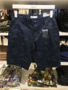 【班尼路羽绒服男清仓图片】班尼路羽绒服男清