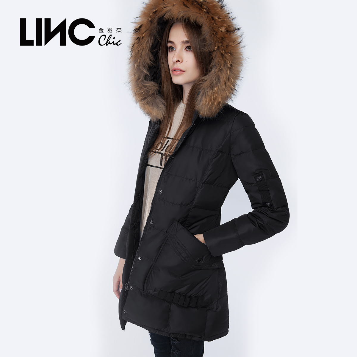 LINC金羽杰冬装织带拼接大毛领羽绒服女中长款韩版外套修身631357