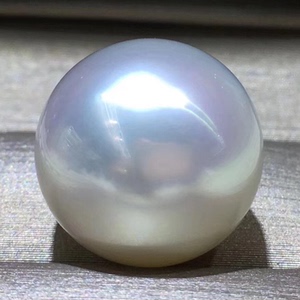 南洋白珍珠裸珠图片