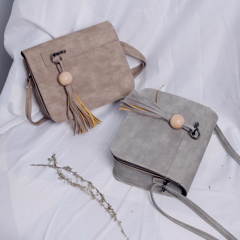 少女生包包2018上新款冬季韩版挂包单肩简约百搭学生小清新斜挎包