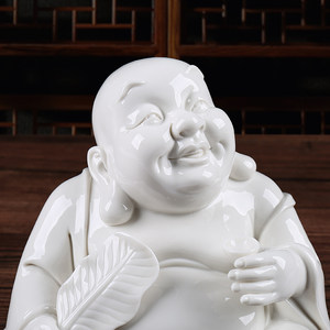 德化 span class=h>白瓷 /span>大肚弥勒佛摆件 创意饮茶蒲扇弥勒佛