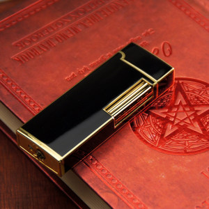 高档商务打火机图片