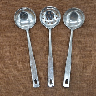 长柄铁汤勺/ 漏勺 圆心汤壳汤勺子 火锅麻辣烫粥勺 万辉百货