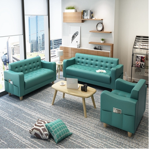 三人坐 span class=h>大型 /span>店三位黑色加长 span class=h>沙发 