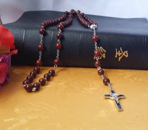 玫瑰经念珠盒图片