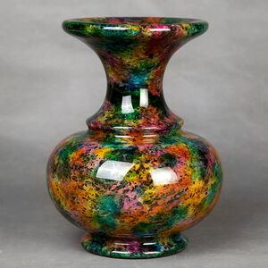 七彩石花瓶图片
