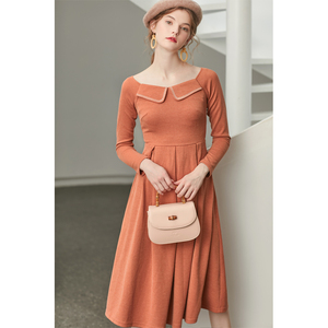 m queen独立制衣 复古方领纯色连衣裙绣线翻领高腰a字中长裙8351