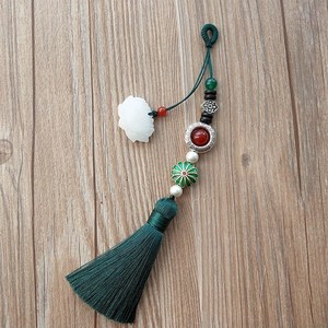 流苏包挂旗袍图片