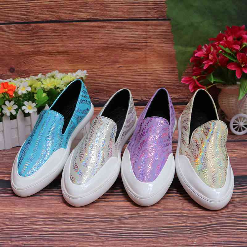 Ujung Tajam Bertumit Rendah Sepatu Menekan untuk Menghabiskan Anti Rong Sapi untuk Membangkitkan Pasir Sepatu sepatu Wanita Daftar Sepatu Sepatu Kasual Joy Berkat Sepatu Lazy Person Sepatu CZ 5 Dolar-Internasional