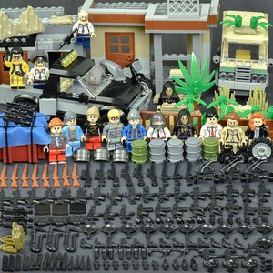 乐高人仔吃鸡绝地求生大逃杀武器三级包三级头拼装积木军事男玩具