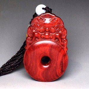 小叶紫檀貔貅吊坠佛牌木雕挂件平安扣无事牌男士情侣吊坠招财车挂