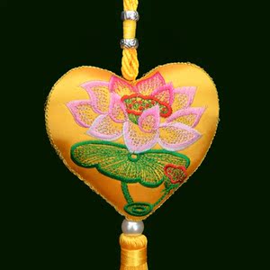 刺绣 span class=h>荷花 /span>香包香囊端午节荷包平安中国香袋 span