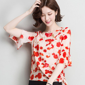 夏季花衫女图片