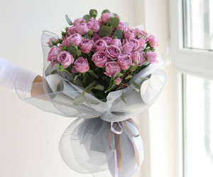 圣诞蔷薇花束图片