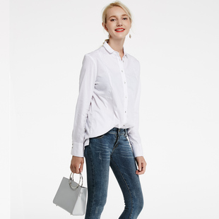 izola/伊佐拉2017春装新款女装中长款长袖职业白衬衫棉61m303